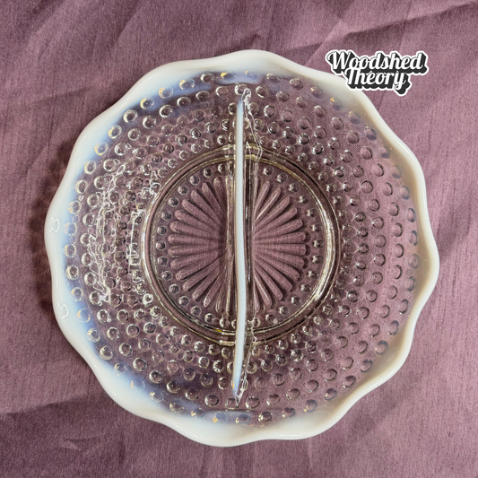 Anchor Hocking Moonstone Opalescent Hobnail Divided Dish/Bowl
top down