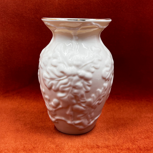 Vintage Belleek Irish porcelain mini vase with acorn and oak leaf design, gold rim, bone china, made in Ireland between 1997-2000, 5 inches tall. front 