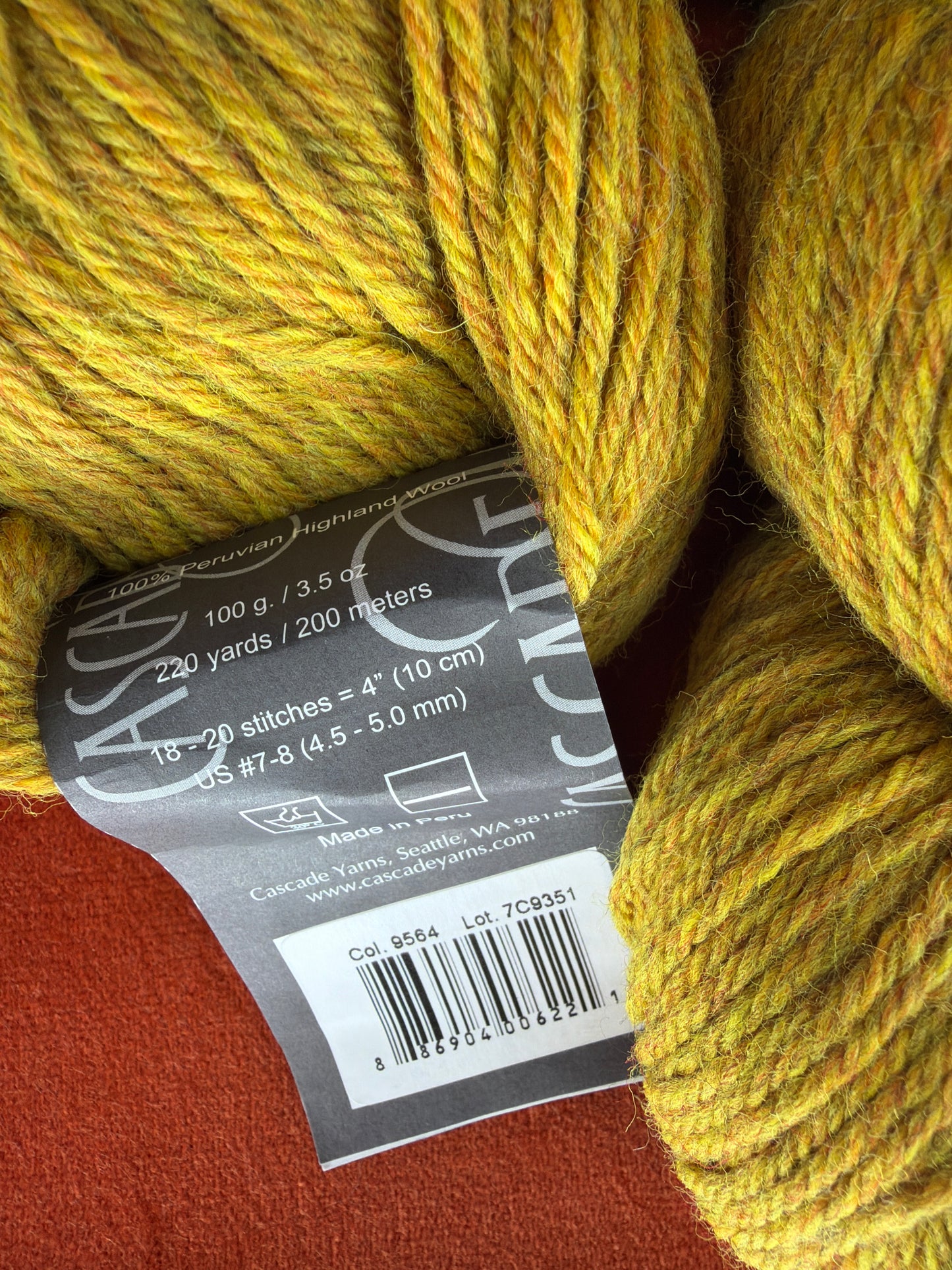 2 Hanks of Cascade Yarns 220 Heathers in Color 9564 Golden tag