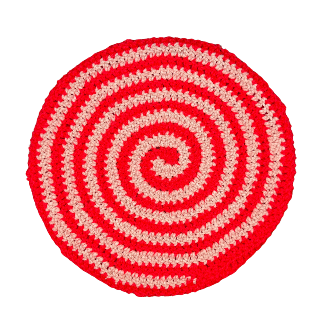 Hypnotic Beret Pink (Glow-in-the-dark beanie) 