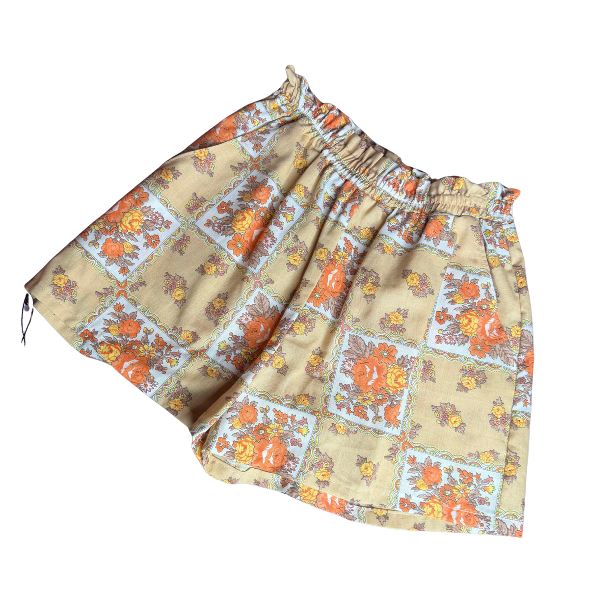 Play Shorts Pockets Autumn Plaid Size M