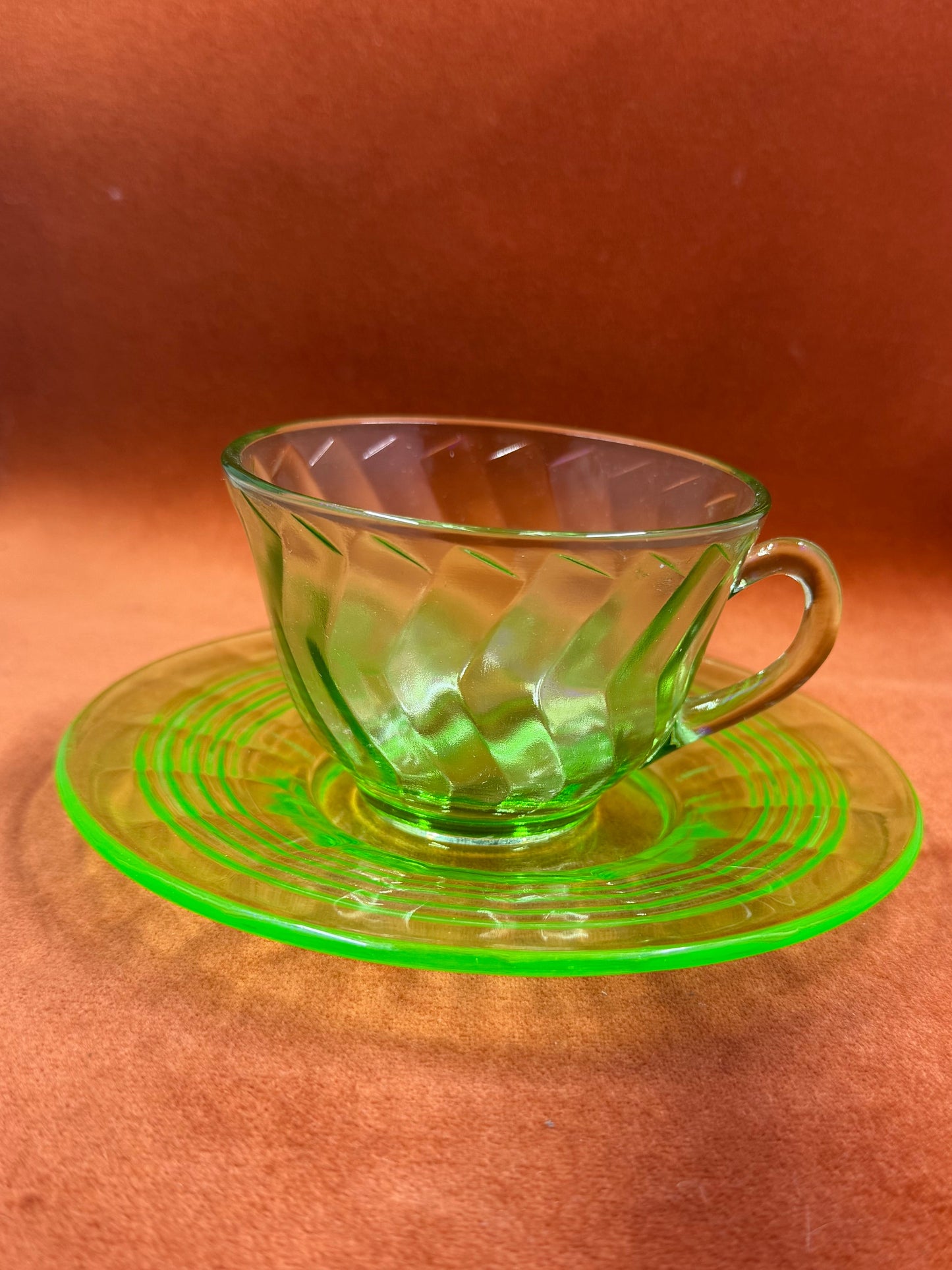 Set of 3 Uranium Tea Cups and Saucers