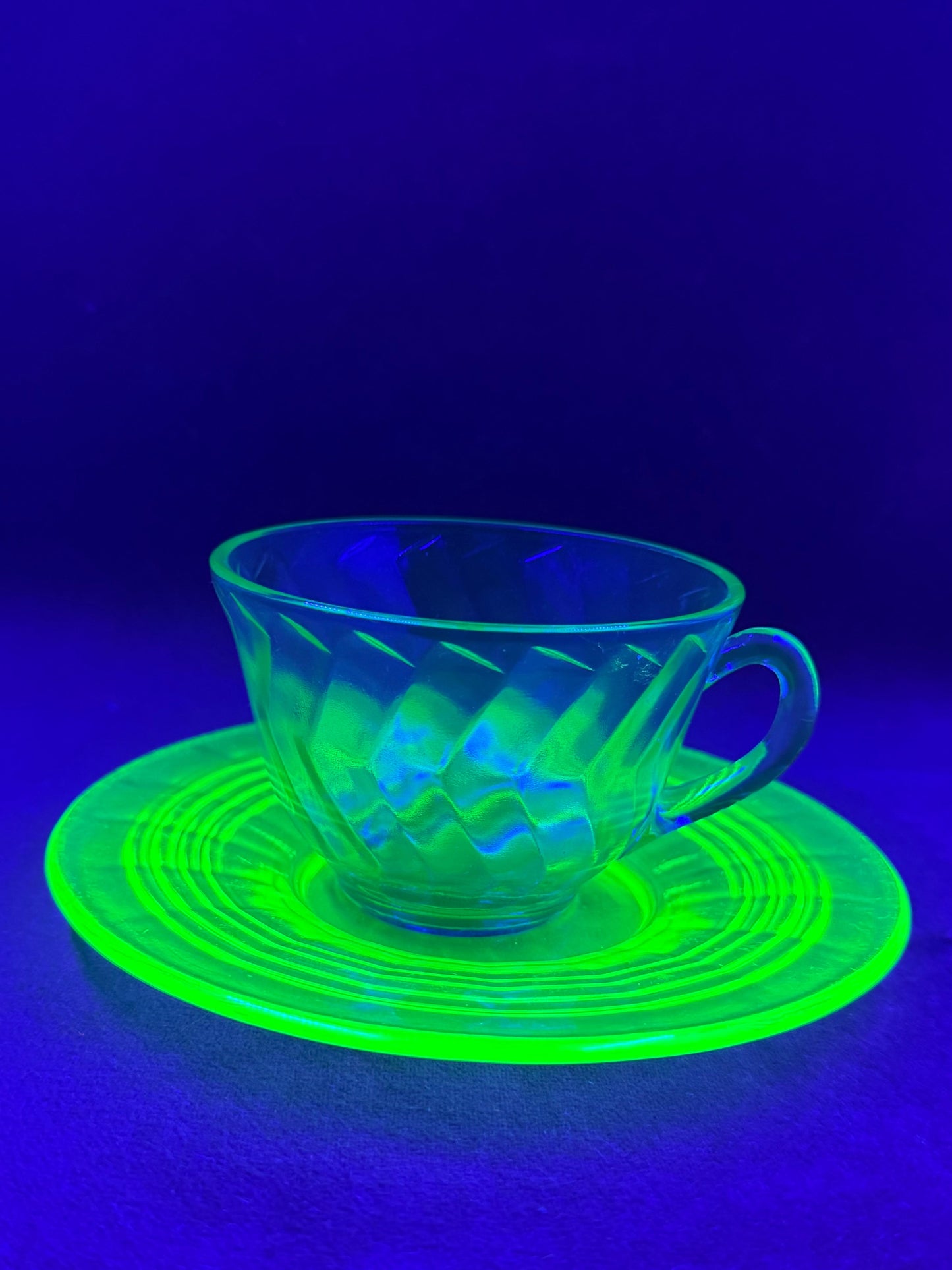 Set of 3 Uranium Tea Cups and Saucers