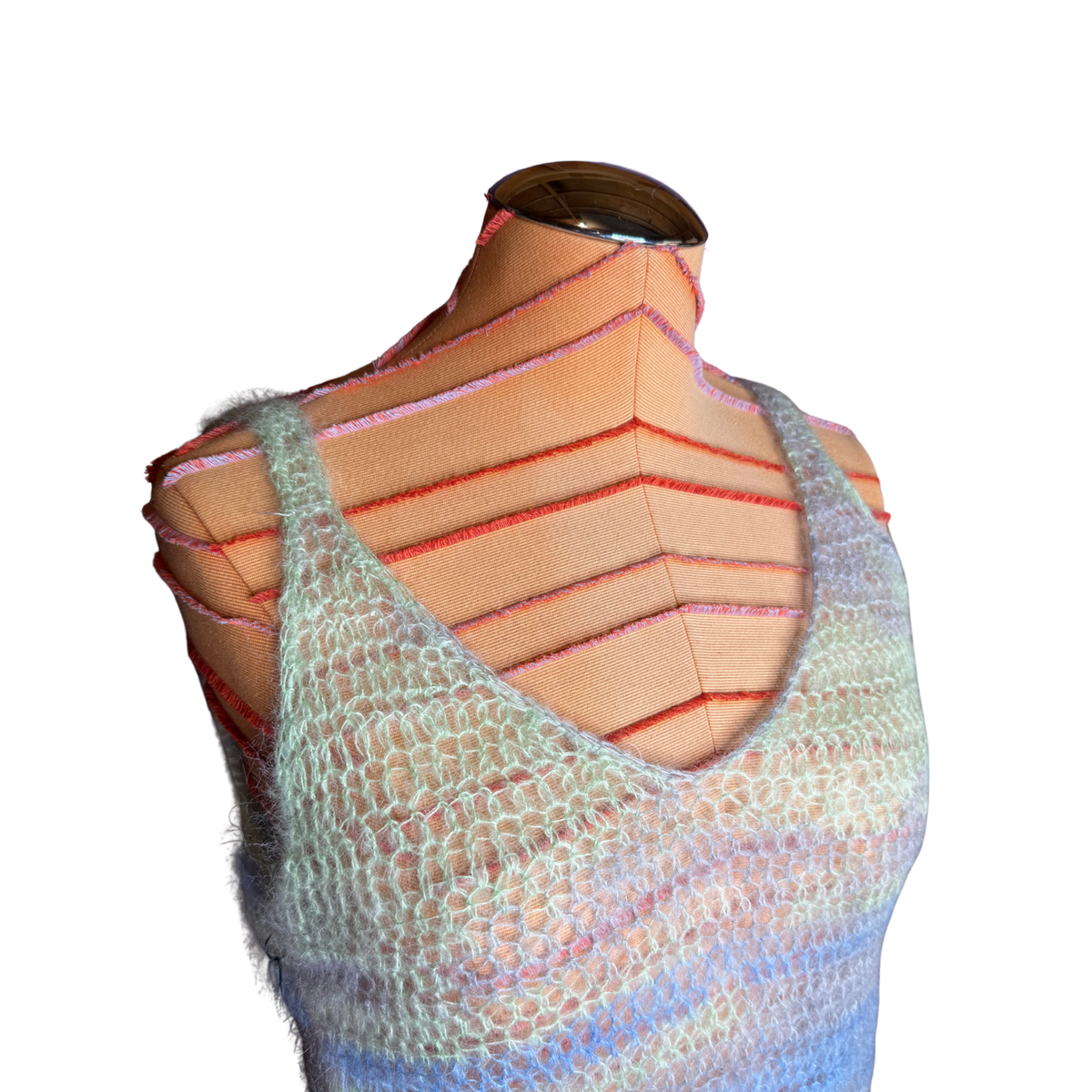 Sorbet Cloud Tank Size M/L close up on 