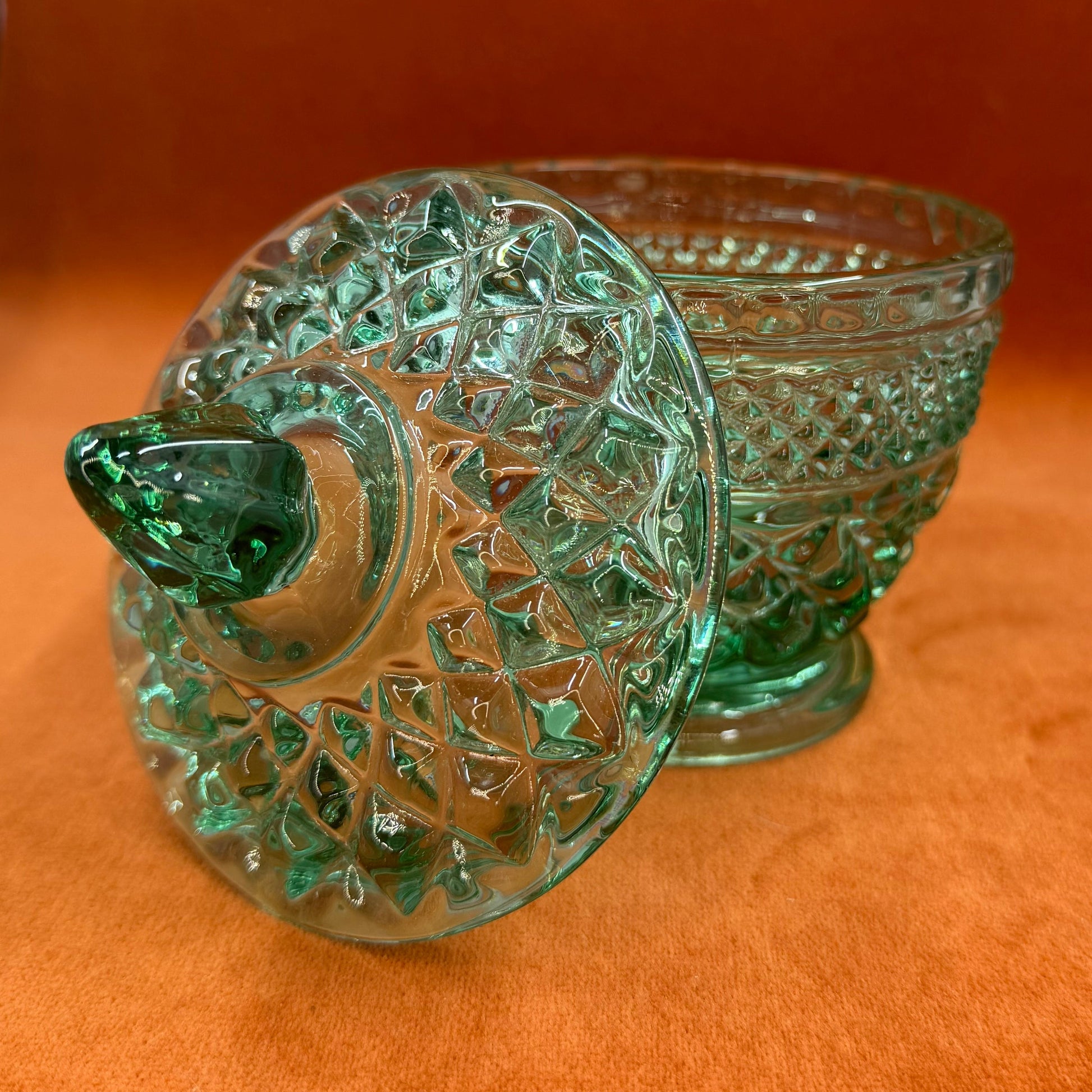 Vintage Anchor Hocking Wexford Green Glass Creamer and Sugar open