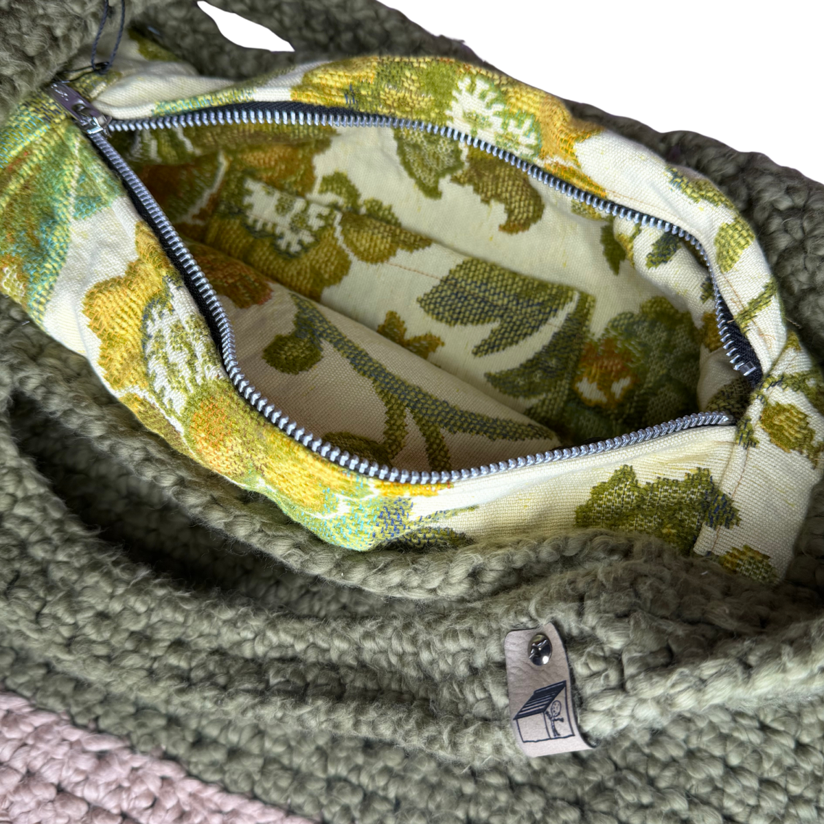 Weekend Bag Green Floral open 